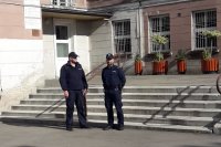 Policjanci zakończyli zajęcia na dziedzińcu szkoły