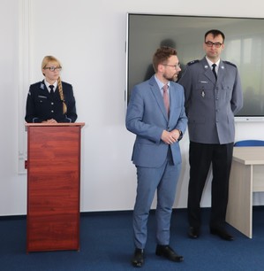 Zdjęcie przedstawia Zastępcę Prezydenta Miasta Sosnowca przemawiającego do gości.