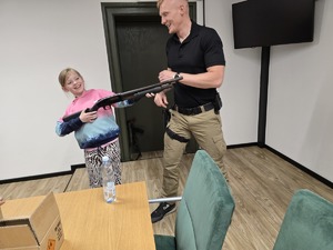 Policjanci uczestniczyli w &quot;Nocy Otwartych Sądów&quot;