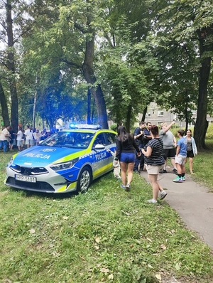 WSPÓLNE PIKNIKOWANIE W PARKU NA KLIMONTOWIE