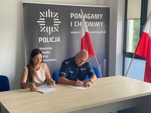 Porozumienia podpisane. Policjanci będą uczyć klasach o profilu policyjno-prawnym