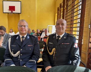 Zdjęcie przedstawia Komendanta Miejskiego Policji w Sosnowcu oraz Komendanta PSP w Sosnowcu.