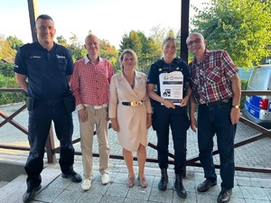 Dzielnicowi z wizytą w "Domu działkowca" na Pogoni