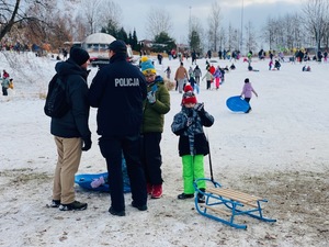 Wiadomości "Kręci mnie bezpieczeństwo w zimie" z sosnowieckimi policjantami