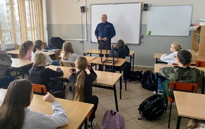 O mowie nienawiści, hejcie oraz cyberprzemocy z uczniami SP 48