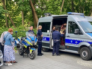 Policjanci uczestniczyli w "Nocy Otwartych Sądów"