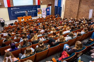 Sala, w której znajdują się uczennice.
